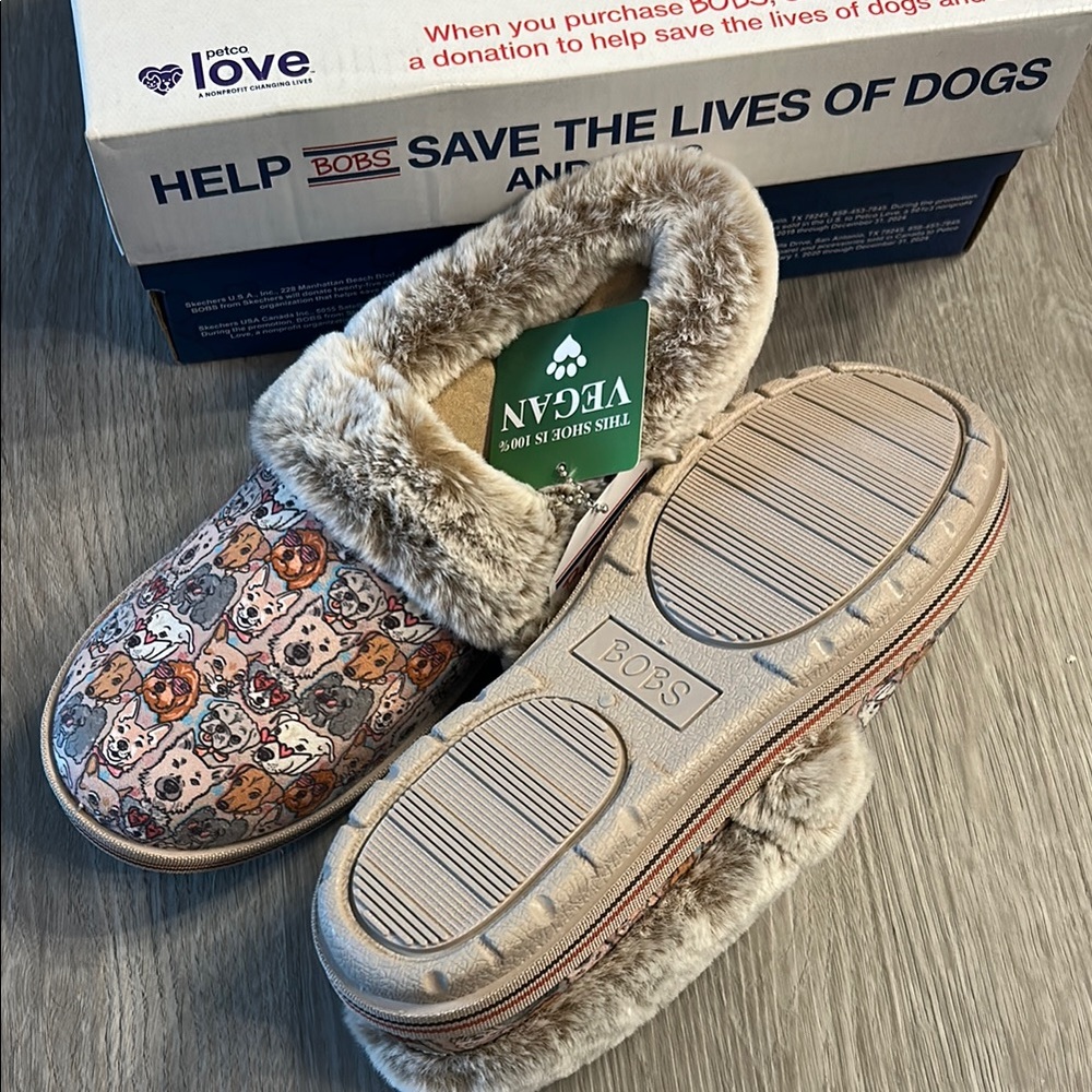 NEW! Skechers Bobs Dog Pattern Slippers with Faux Fur - Picture 2 of 4
